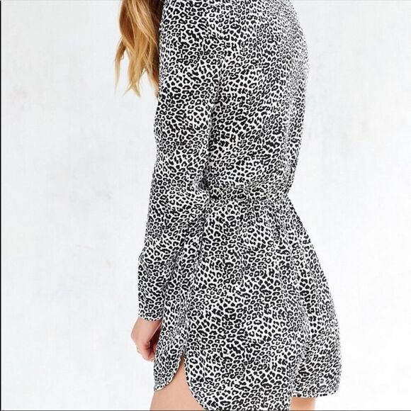 Silence + Noise Black & White Leopard Romper - Picture 2 of 7